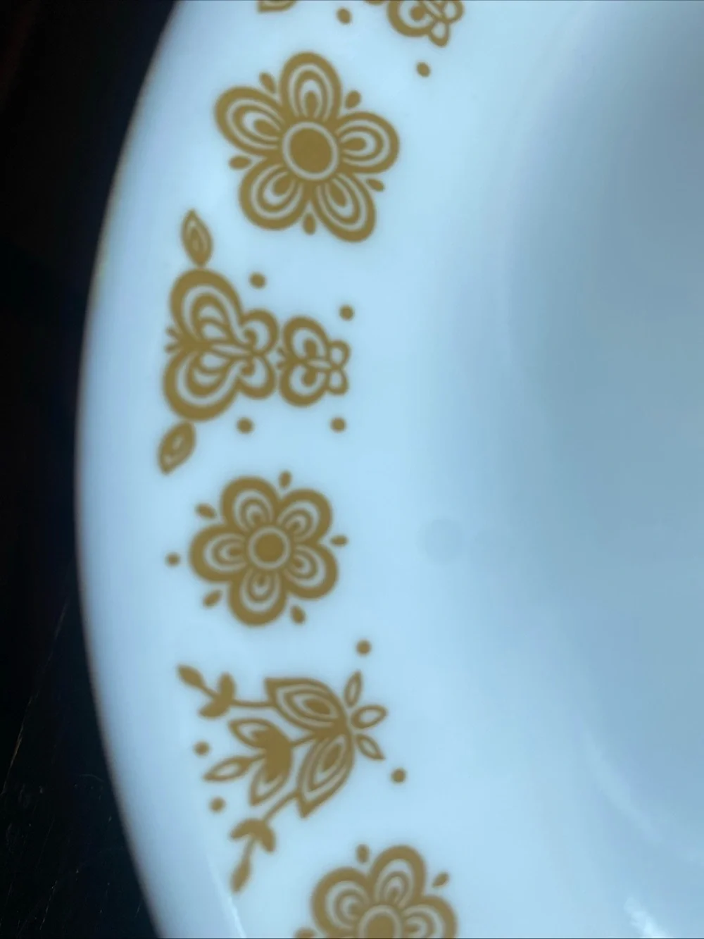 Corelle White Dinner Plates with Gold Butterfly Border - Set of 8